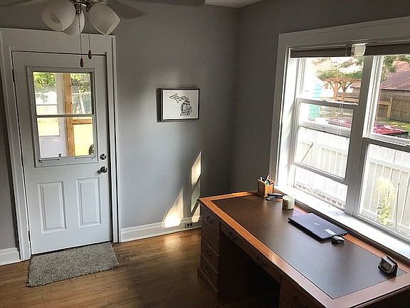 5th image of 204 N Barclay St