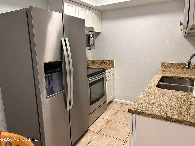 100 Fairway Park Blvd #1606 — Photo 6