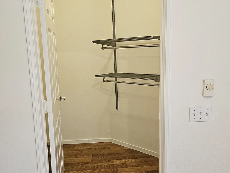 320 Caldecott Ln #107 — Photo 6