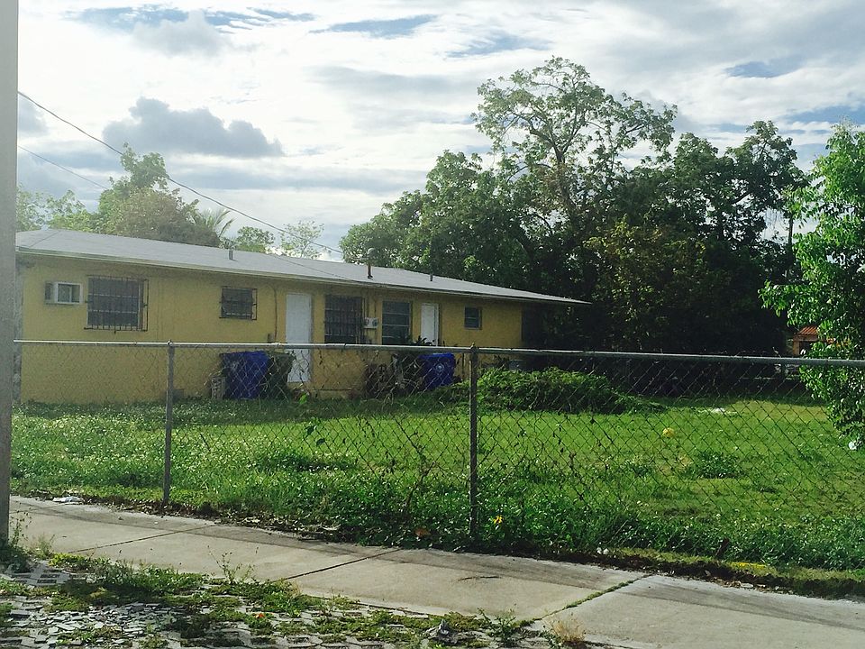 2nd image of 1265-1267 Nw 37h St