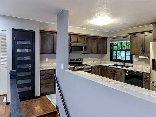 4101 S Downing Ave — Photo 5