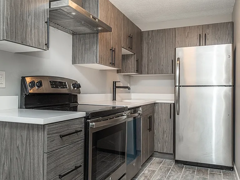 16 Murdock St #2 — Photo 1
