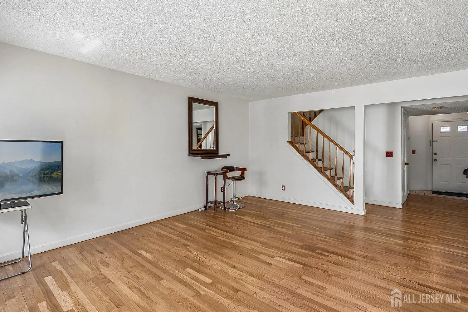 2 bed, 2.5 bath, 1555 sqft, $3,100 — Photo 4