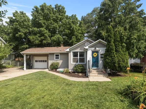 1405 Oxford St, Hopkins, MN 55343