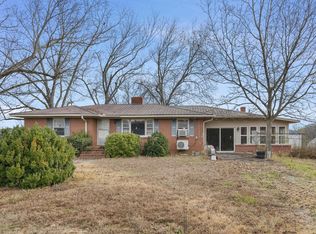 275 Beard Rd, Hartselle, AL 35640