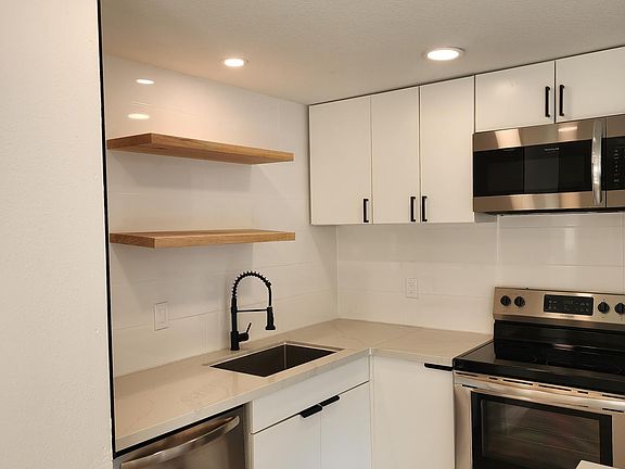 Fully remodeled kitchen with new appliances throughout