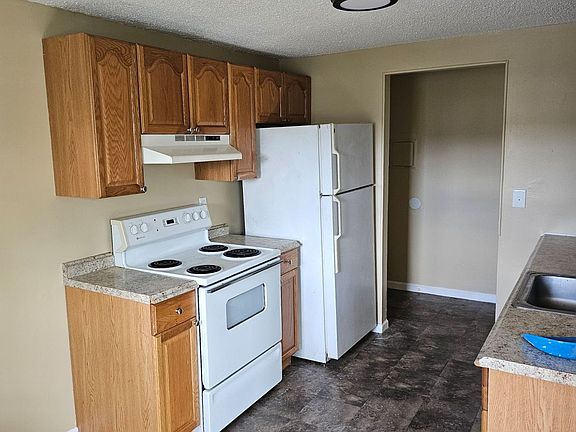 2nd image of 6556 Lincoln Ave #A
