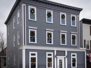 93 Bridge St APT 2, Salem, MA 01970