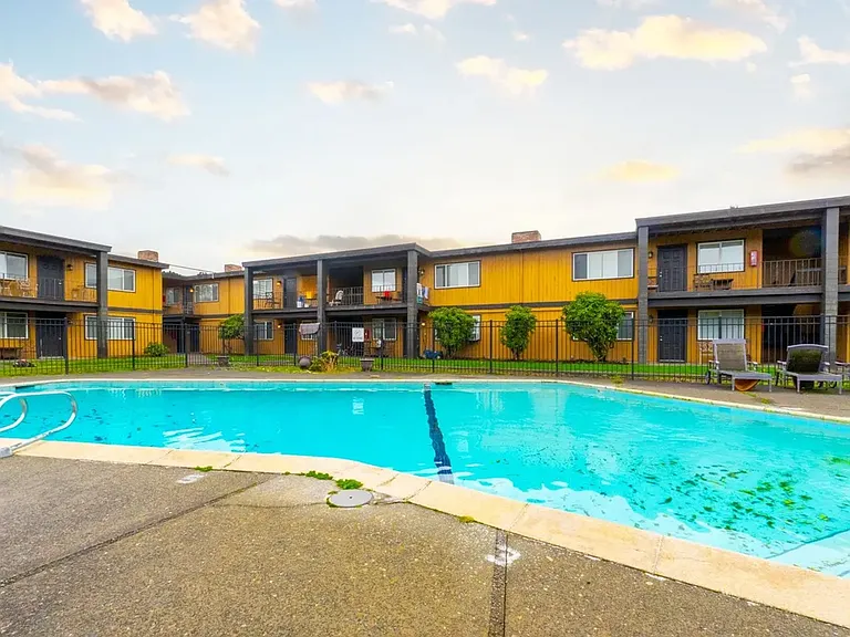 Casa Cabana Apartments — Photo 5