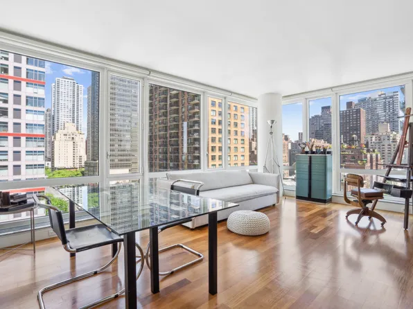 250 East 53rd Street 1402 image 1 of 12