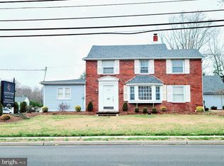 902 Laurel Rd, Lindenwold, NJ 08021