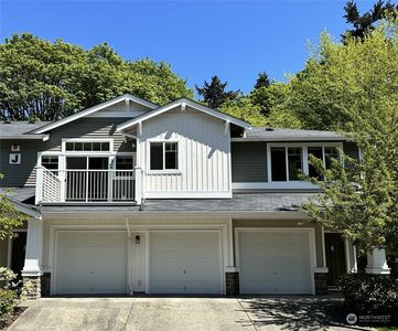 21048 40th Place S #J-4, Seatac, WA, 98198