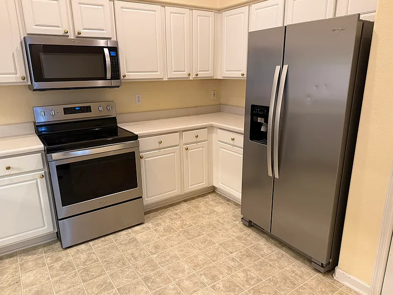 1140 Landings Loop — Photo 9