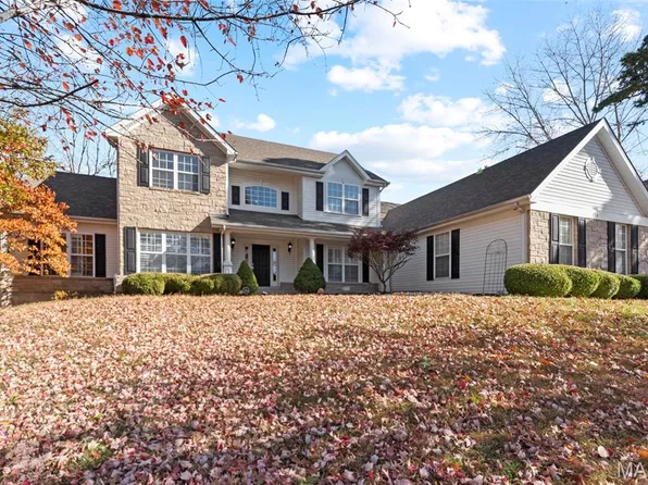724 Questover Ln, Saint Louis, MO 63141