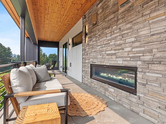 5th image of 2019 E Mullan Ave #2
