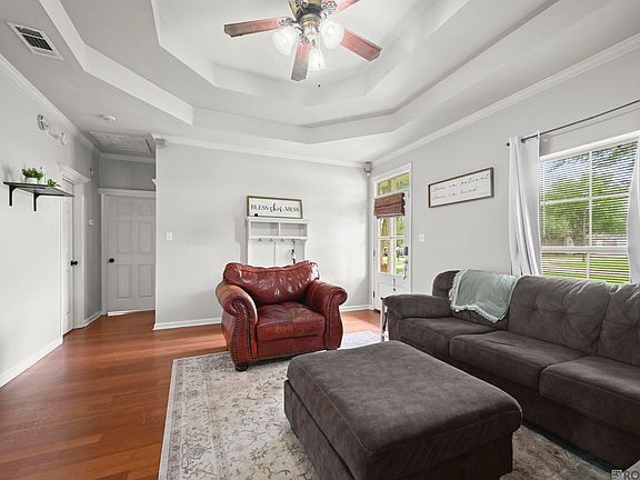3rd image of 9231 Jordan Dr