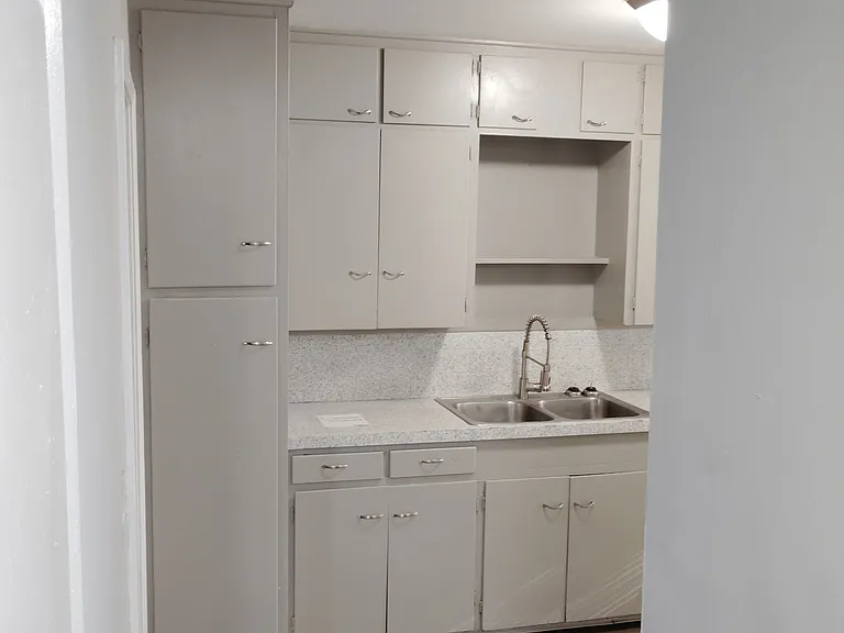 1733 S Roosevelt St — Photo 7