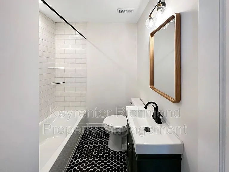 7409 Landsworth Ave — Photo 15