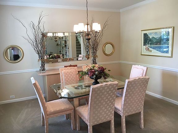 Formal Dining