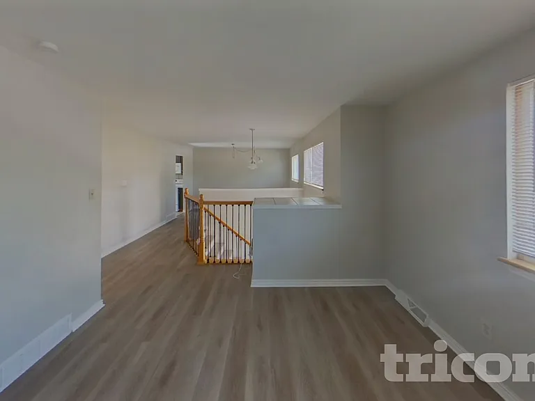 1634 Keaton Ln — Photo 2
