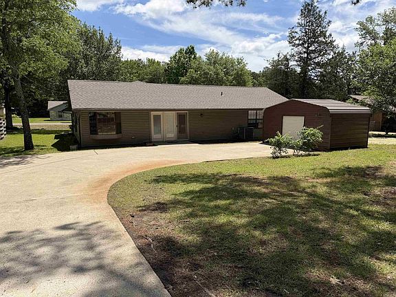 4th image of 210 Gary Dr