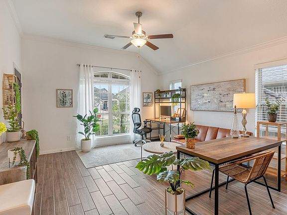 5th image of 1319 Simpson Valley Ln