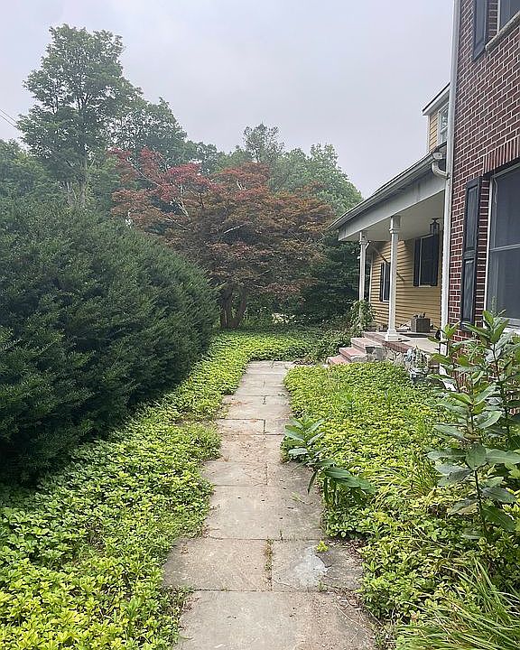2nd image of 347 Nelson Rd