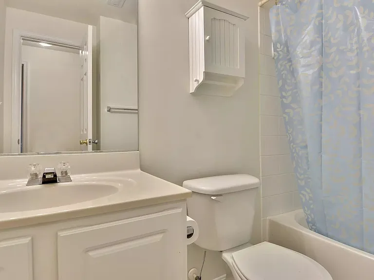 21768 Tottenham Hale Ct — Photo 13