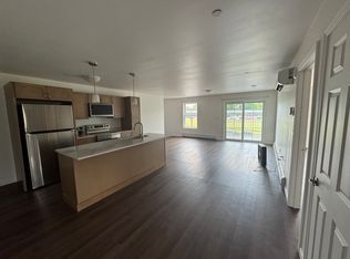 1 Kana Ln #205, Essex Junction, VT 05452