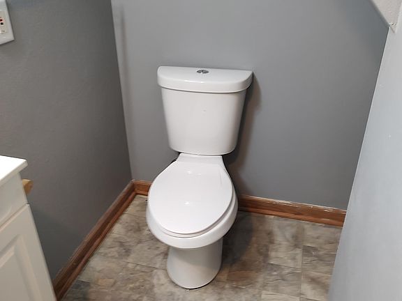 4th image of 7716 Elm Ave APT 3