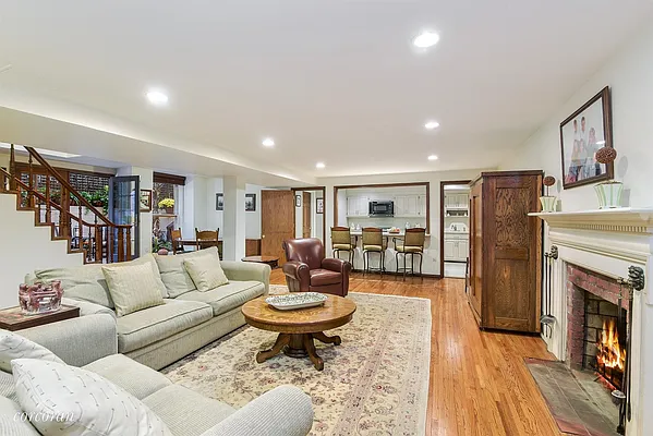 Sold by Corcoran | media 3