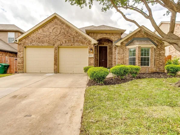 3904 Spencer St, Fort Worth, TX 76244