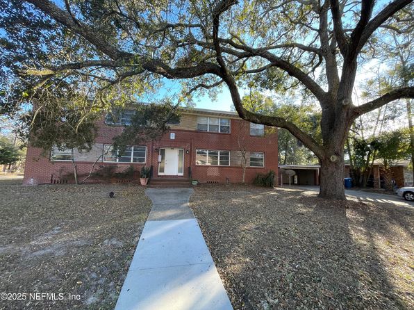 5452 Santa Rosa Way #4