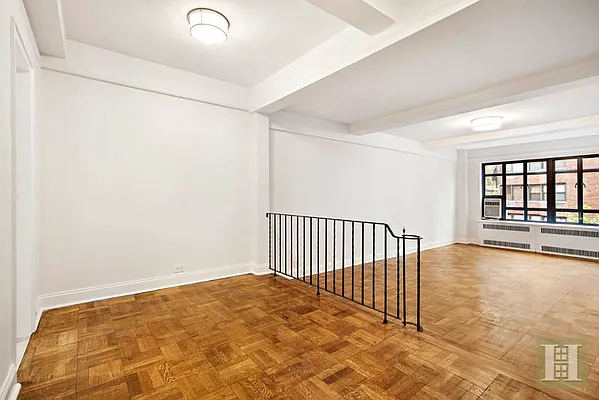 Rented by Halstead Real Estate | media 15