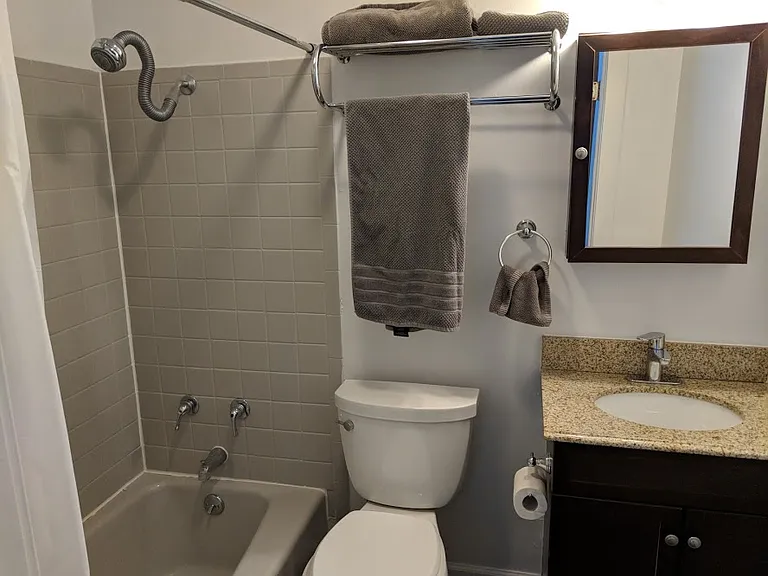 1546 Jones Dr #1546 — Photo 5