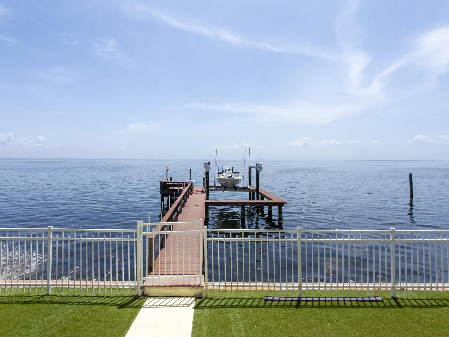 3700 Coquina Key Dr SE — Photo 2