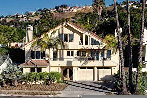 1st image of 1210 Shoreline Dr