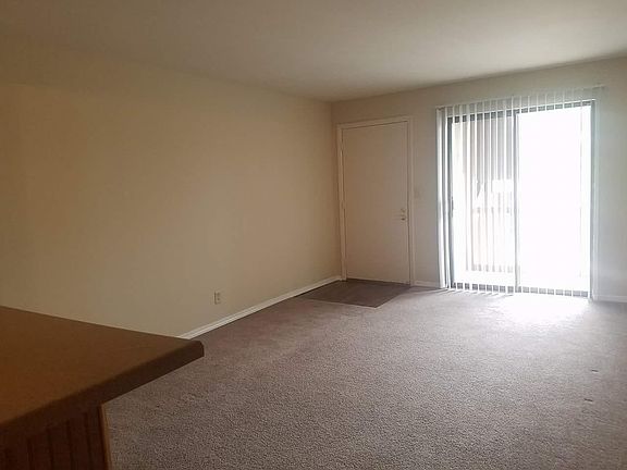 3rd image of 2278 Pinto Hill Dr APT D