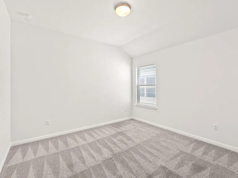 109 Finstown St — Photo 9