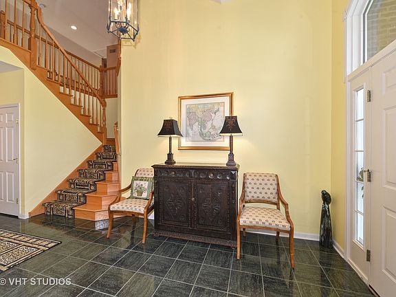 2nd image of 11135 Glenbrook Ln