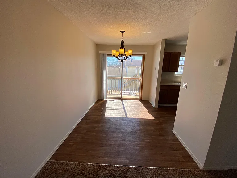 4457 S Dodge Ave — Photo 4