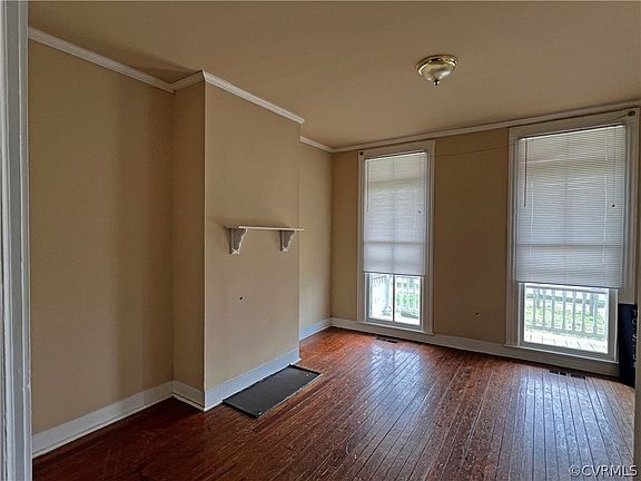 4th image of 3003 Garland Ave