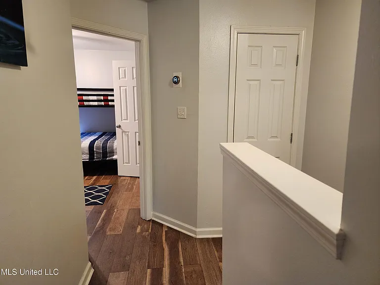 1270 Century Oaks Dr #A — Photo 11