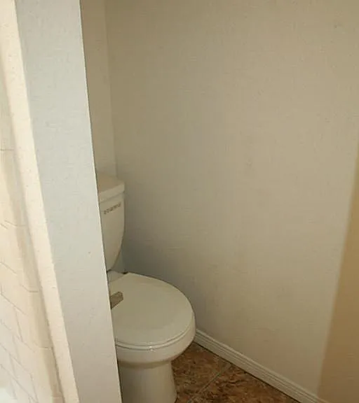 11726 Plumbrook Dr — Photo 18