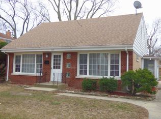 5325 Carol Ave, Skokie, IL 60077