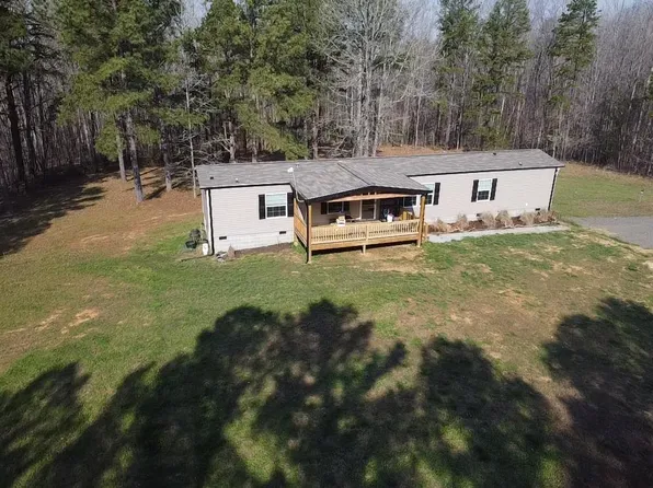 2049 Old Cox Rd, Boydton, VA 23917