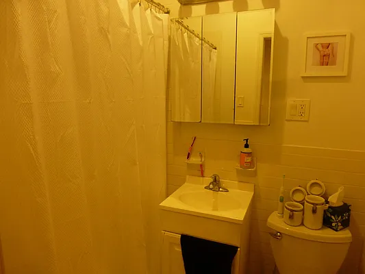 Rented by Charie Properties LLC | media 25