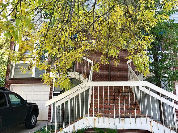 2nd image of 2268 E 22nd Ave