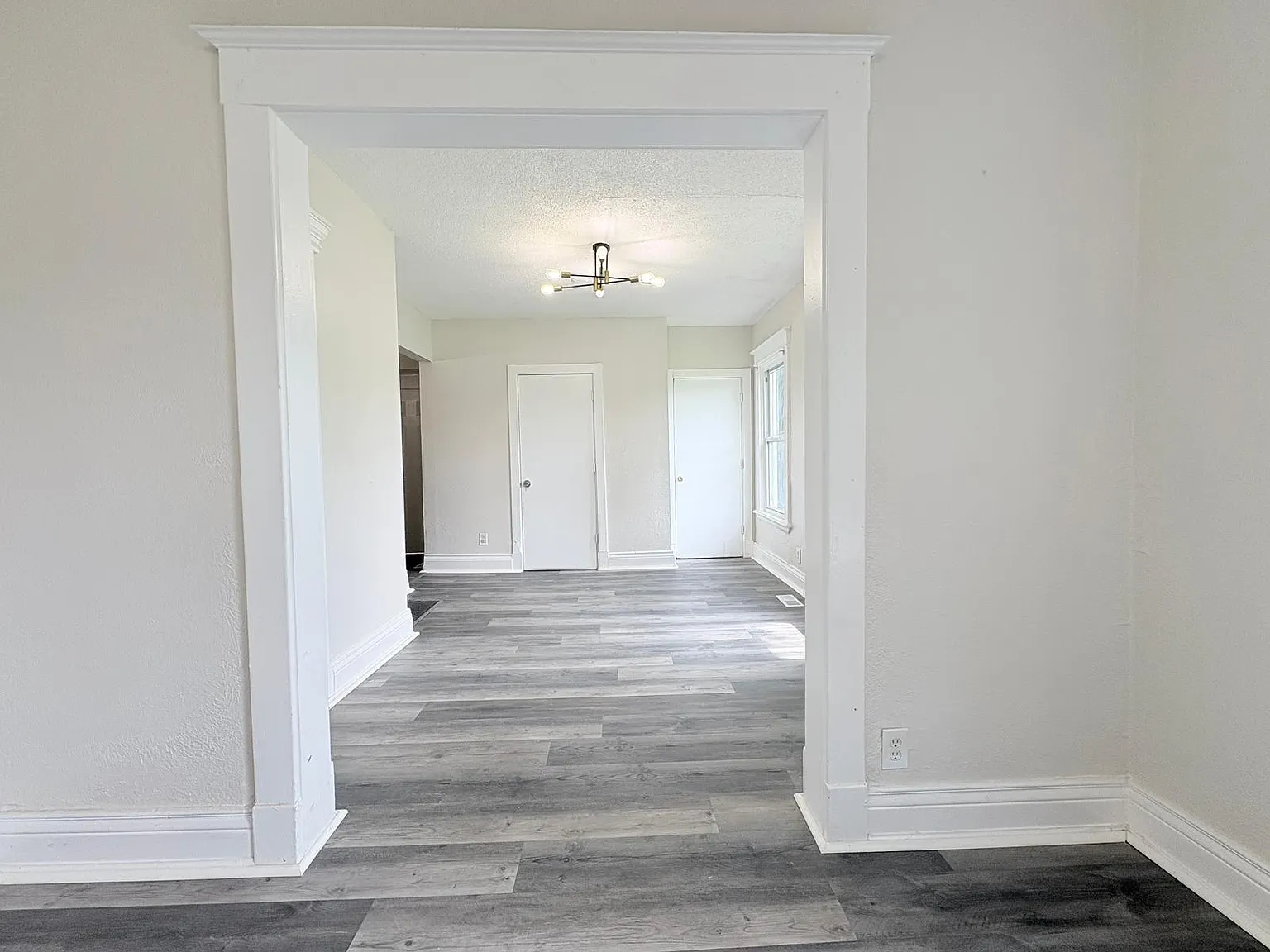 4 bed, 1267 sqft, $1,199 — Photo 4