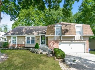 9219 Kessler Ln, Overland Park, KS 66212